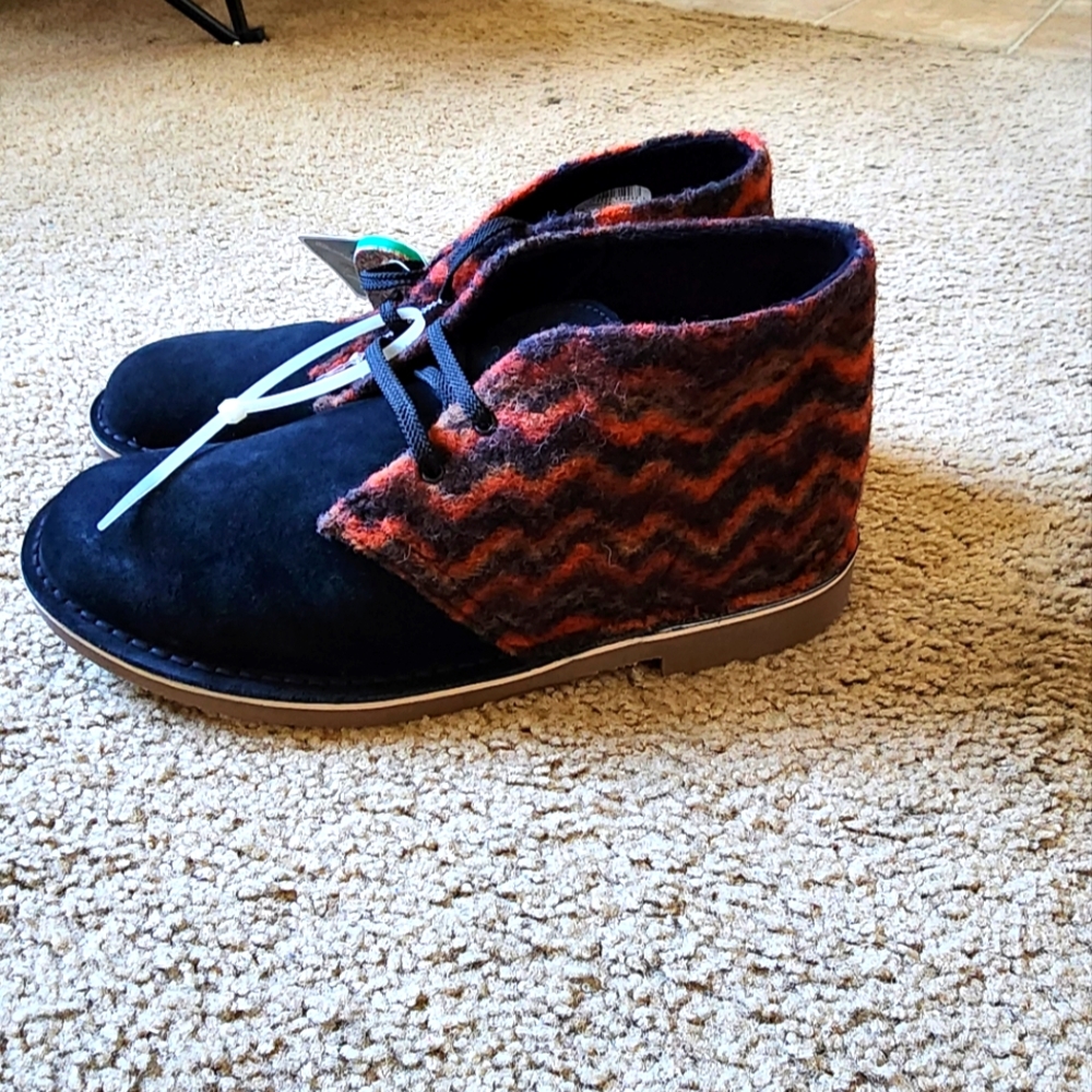Clarks Bushacre 3 chukka boots black red wool suede lace aztec 15522